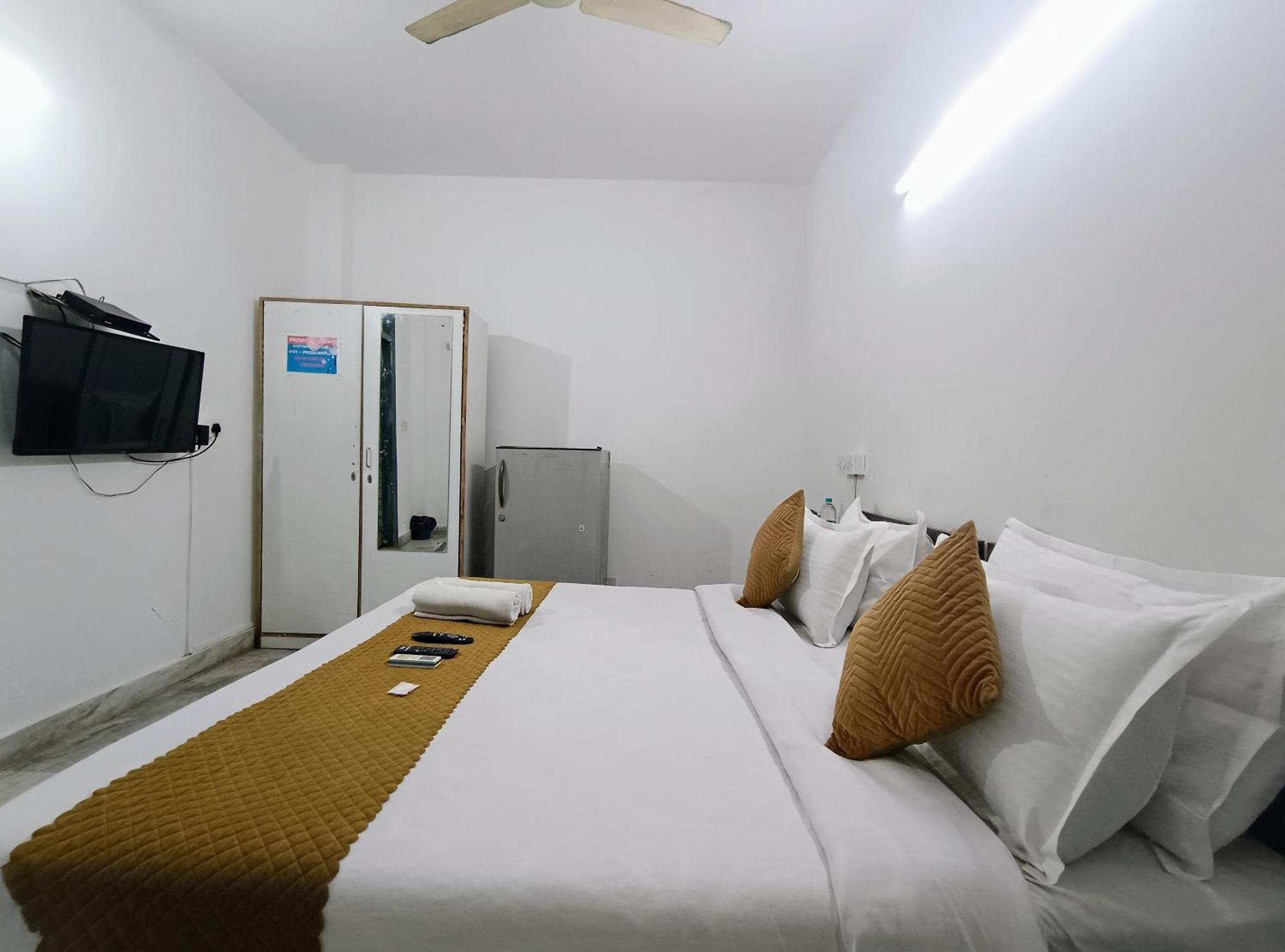Hotel Hauz Khas Fort View New Delhi Ngoại thất bức ảnh