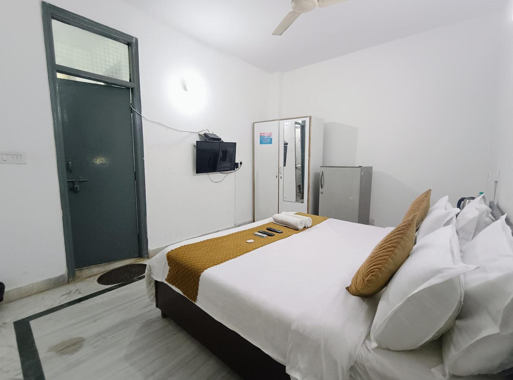 Hotel Hauz Khas Fort View New Delhi Ngoại thất bức ảnh