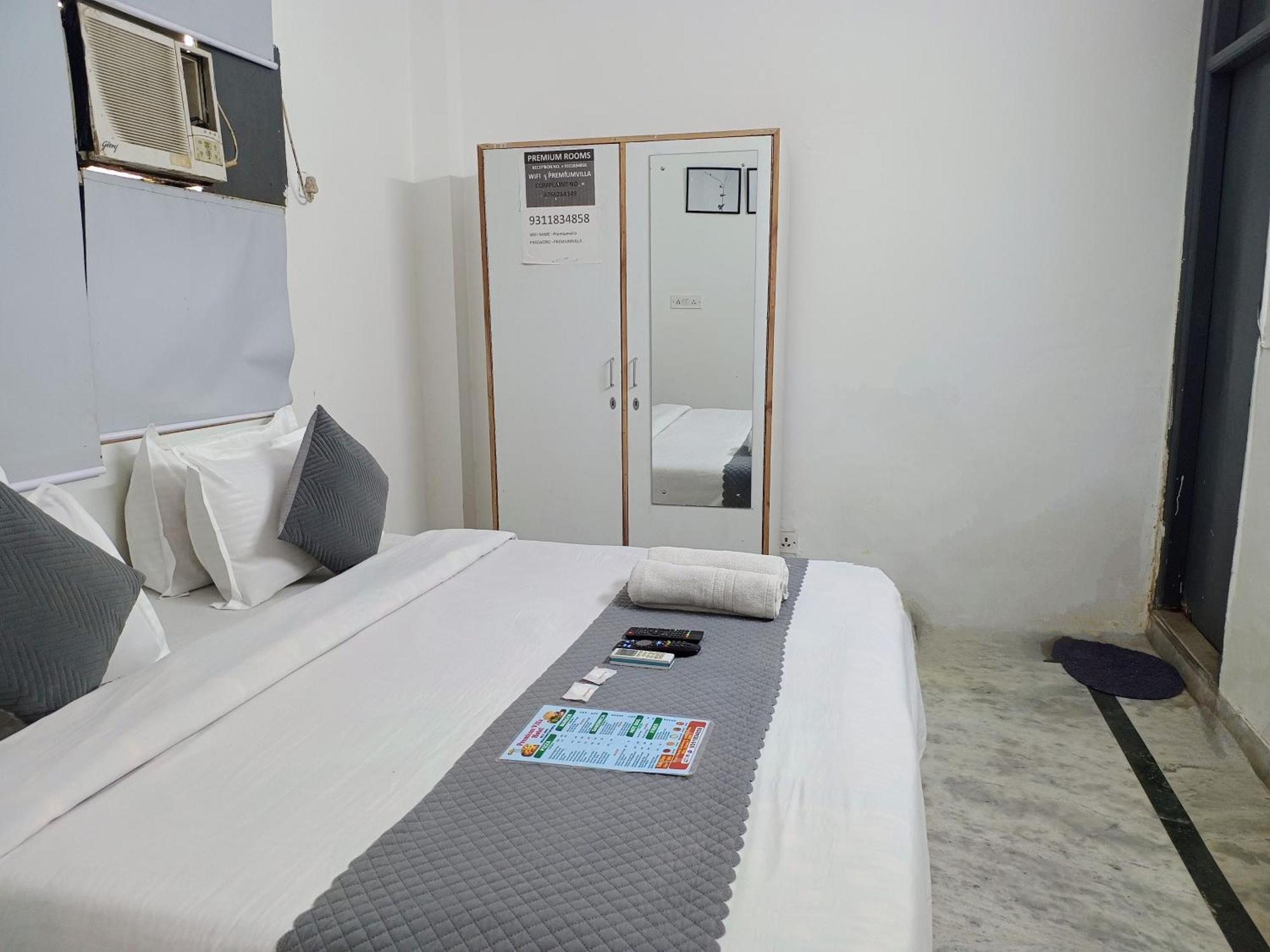 Hotel Hauz Khas Fort View New Delhi Ngoại thất bức ảnh