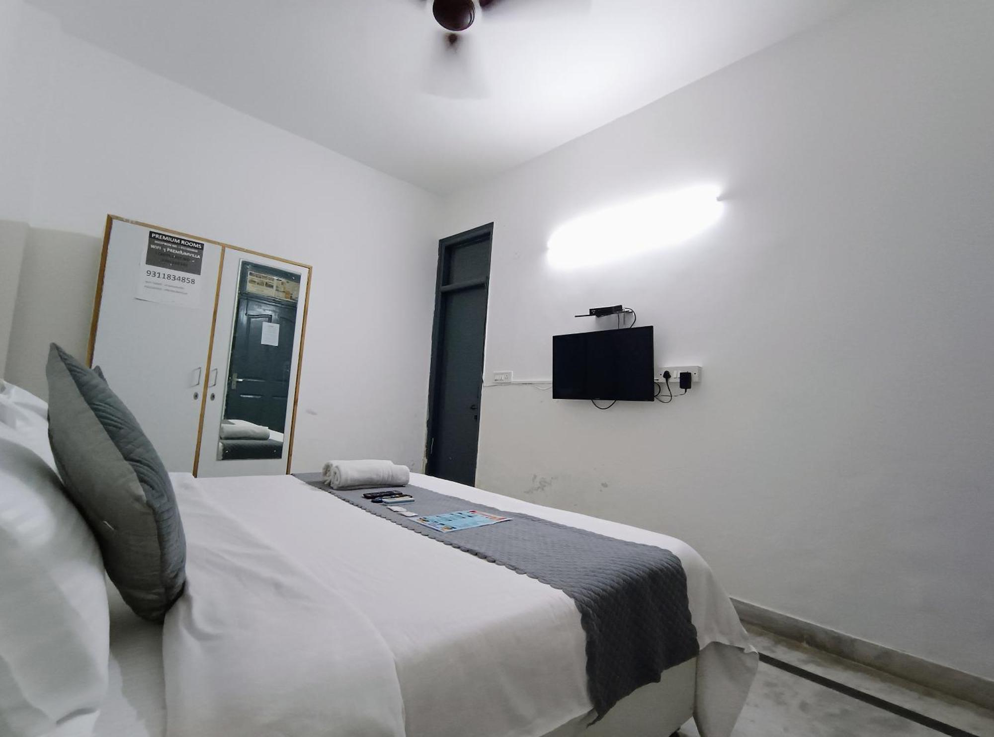 Hotel Hauz Khas Fort View New Delhi Ngoại thất bức ảnh